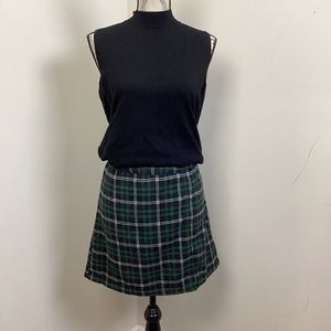 No Boundaries Women’s Green Black White Plaid Wool Mini Skirt